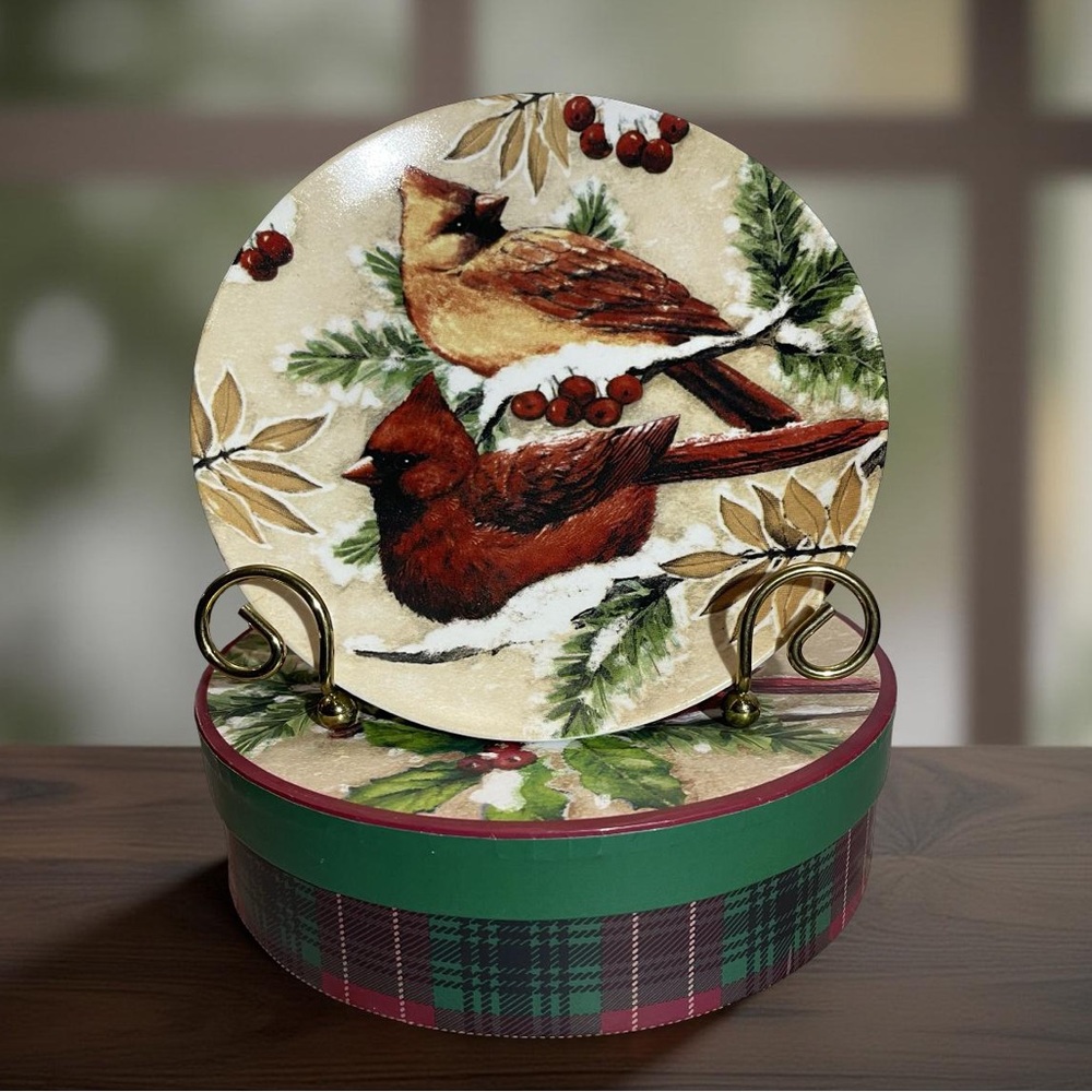 Cracker Barrel Plaid Tidings Cardinal Set of 4 Porcelain Plates Gift Box VTG